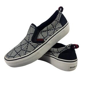 Punkrose Slip-On Sneakers Women's Casual Shoes Black‎ White Pattern Size 8